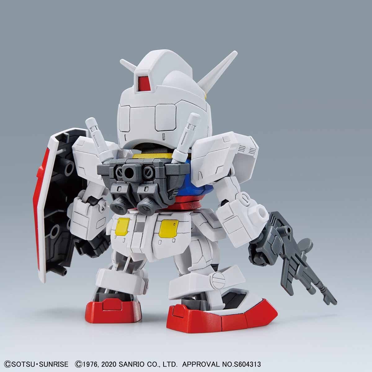 Hello Kitty RX-78-2 Gundam Model Kit (SD Gundam EX-Standard) Toys&amp;Games BANDAI