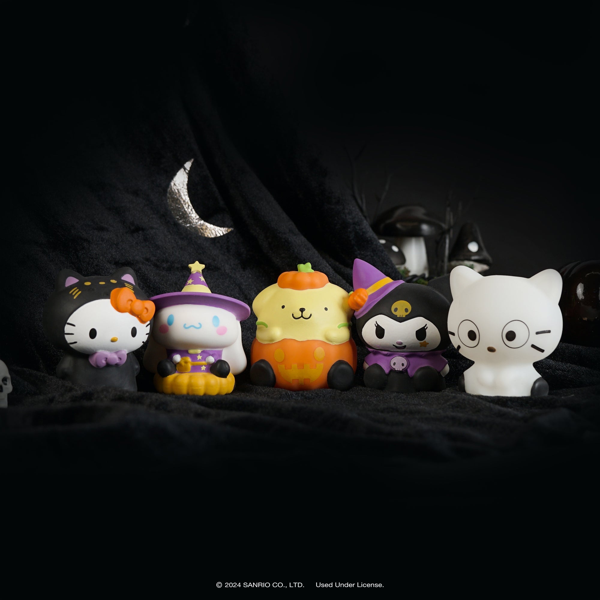 Hello Kitty and Friends Surprise Halloween Blindbox Capsule (Series 6) Toys&Games Hamee.com - Hamee US   